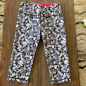 Victoria’s Secret legging